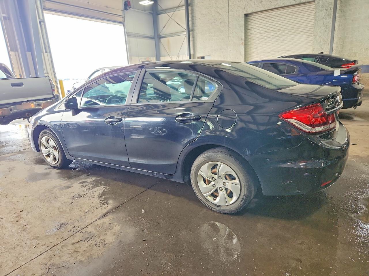 2015 Honda Civic Lx - Фото 2
