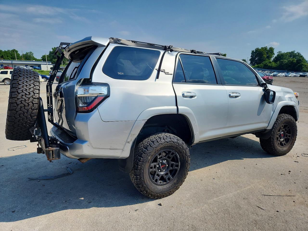 2020 Toyota 4Runner Trd Off-Road Premium - Фото 3