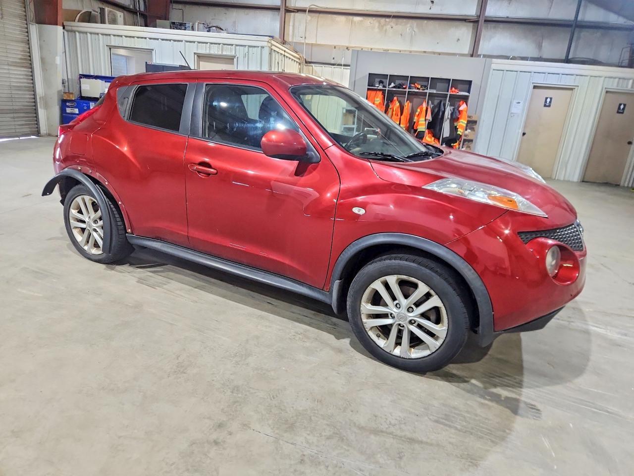 2011 Nissan Juke S - Image 4