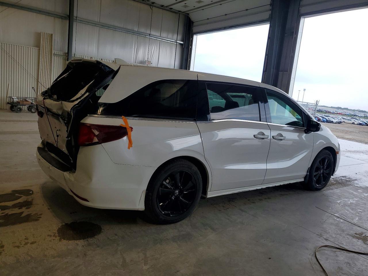 2024 Honda Odyssey Sport - Фото 3