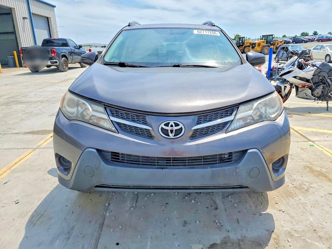 2013 Toyota Rav4 Le - Image 5