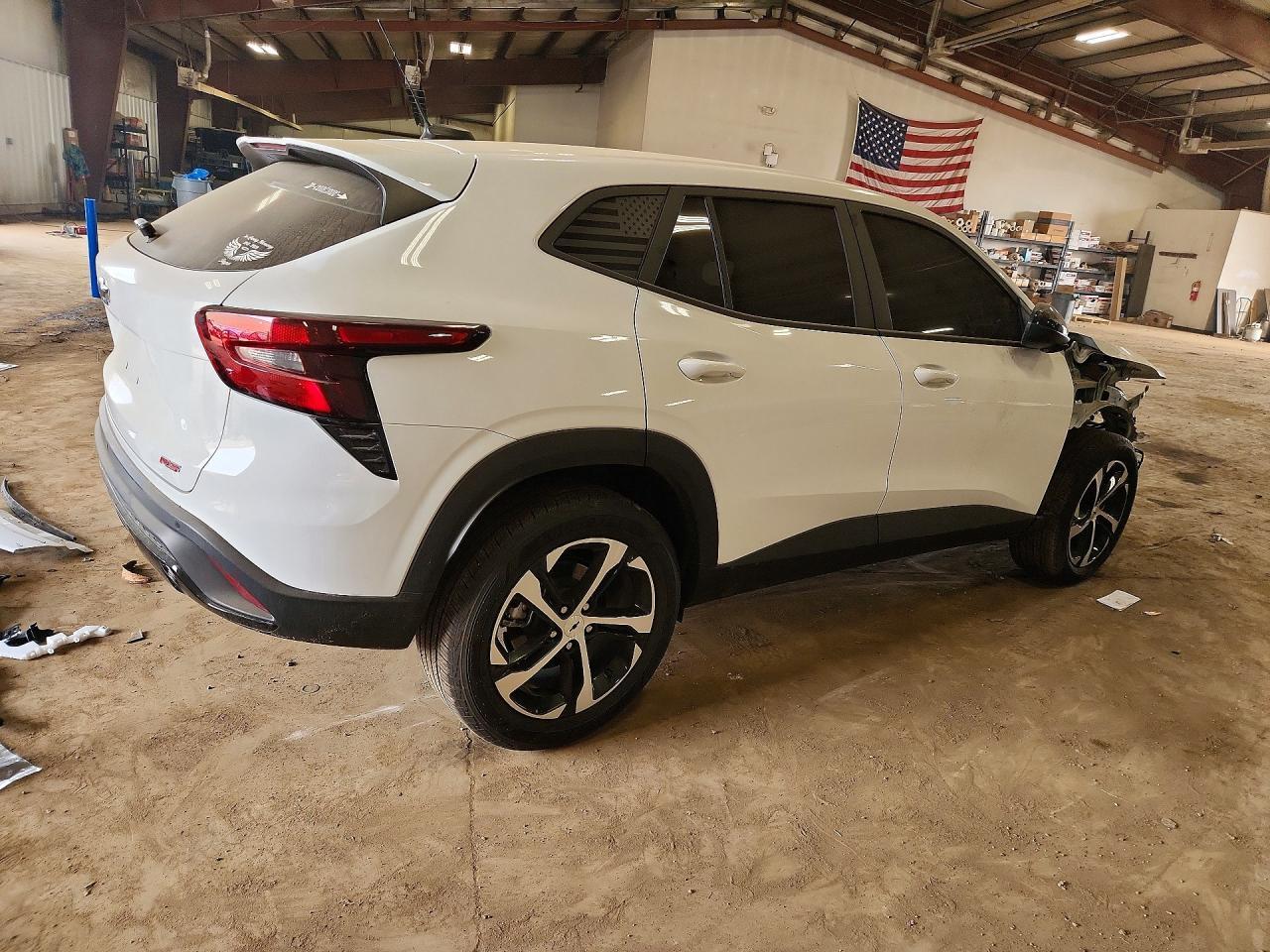 2026 Chevrolet Trax 1Rs - Фото 3
