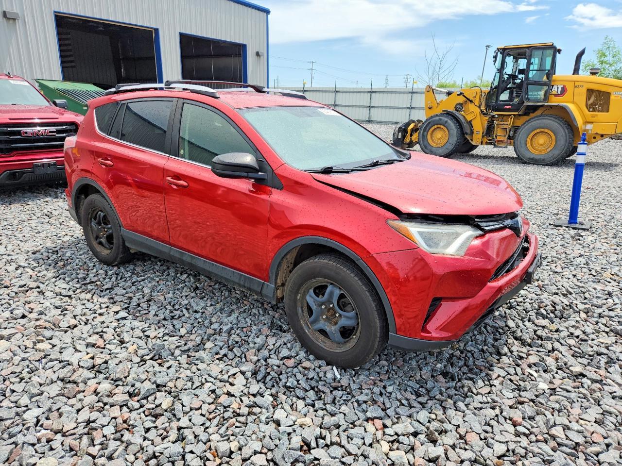 2016 Toyota Rav4 Le - Image 4