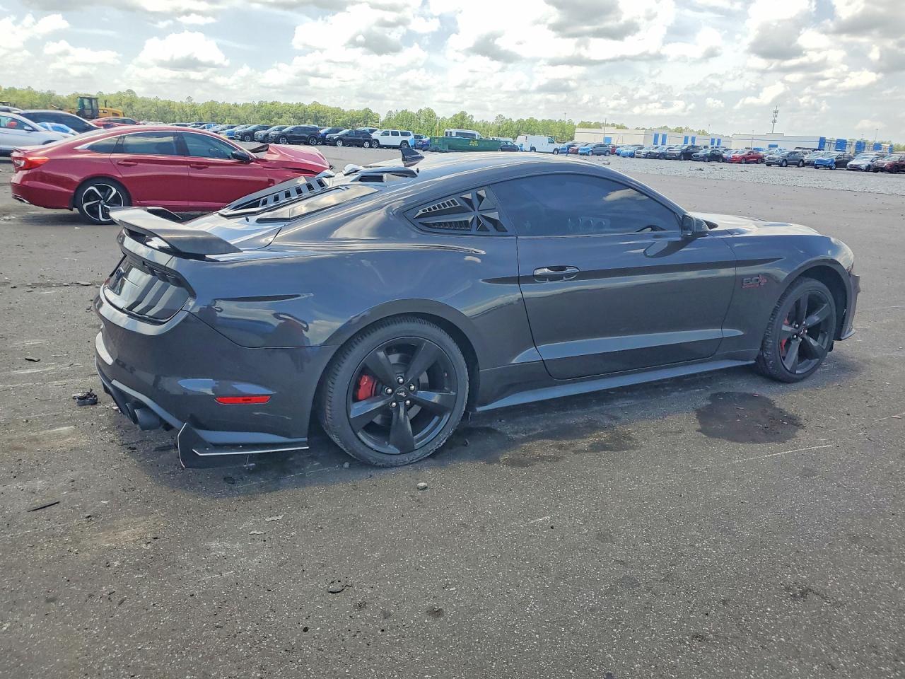 2022 Ford Mustang Gt - Image 3