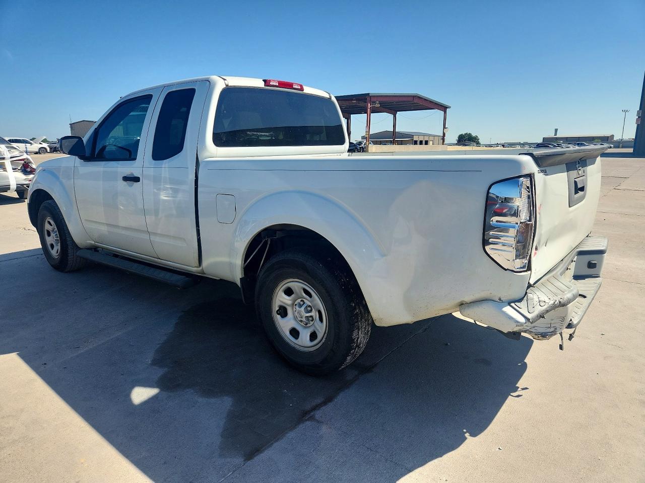 2019 Nissan Frontier S - Image 2