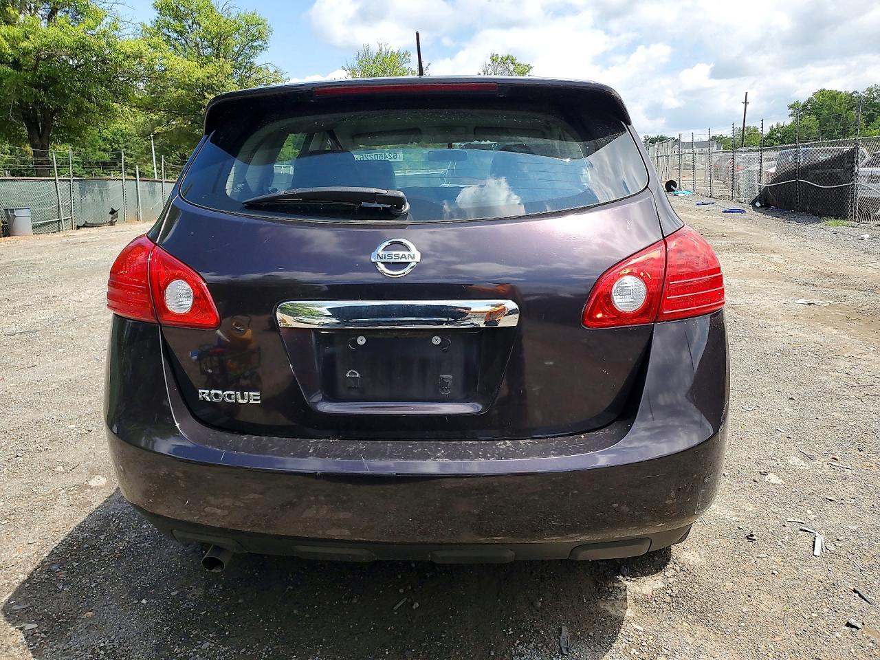 2013 Nissan Rogue S - Image 6