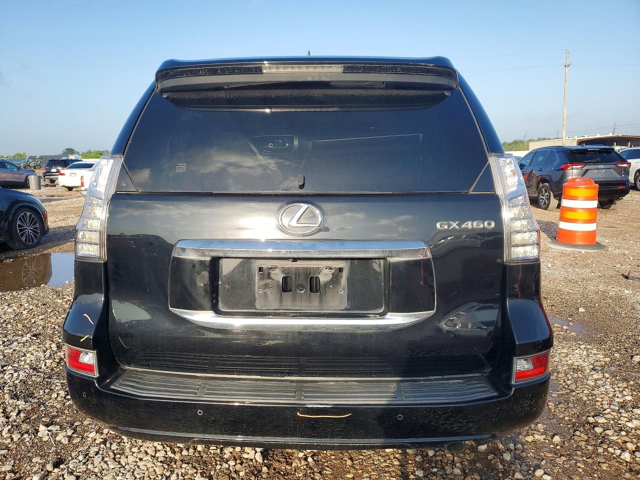 2017 Lexus Gx 460 - Image 6
