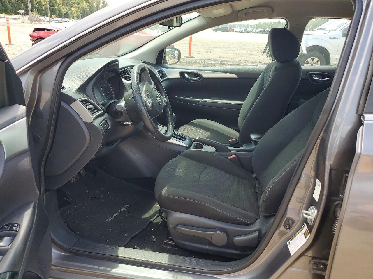 2018 Nissan Sentra S - Фото 7