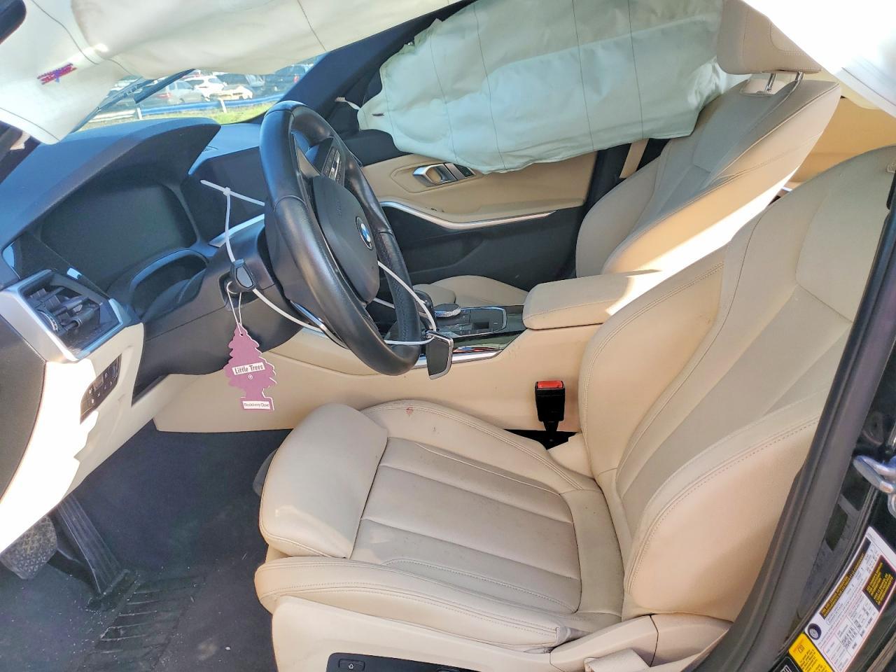 2019 BMW 330Xi - Фото 7