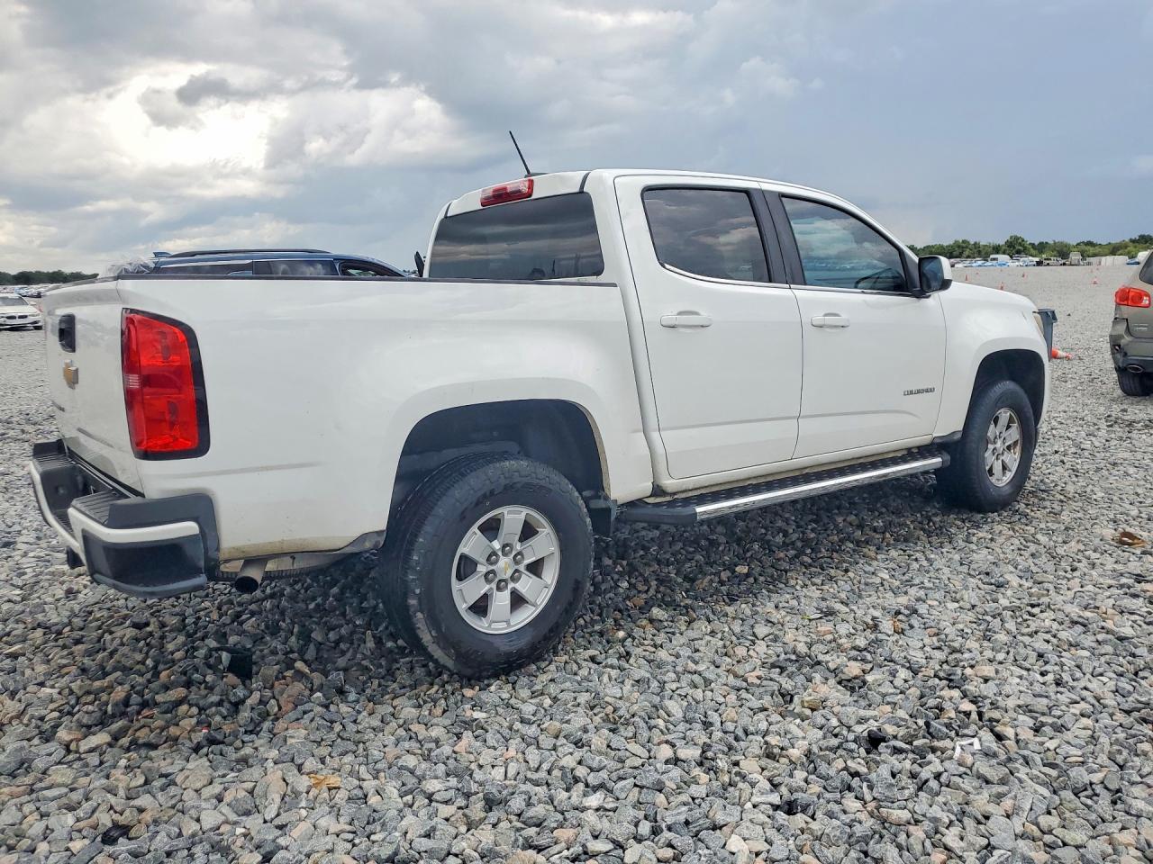 2017 Chevrolet Colorado - Фото 3