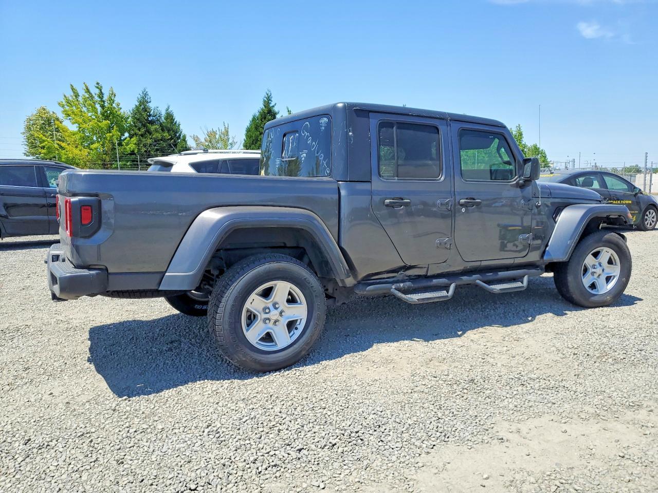 2020 Jeep Gladiator Sport - Фото 3