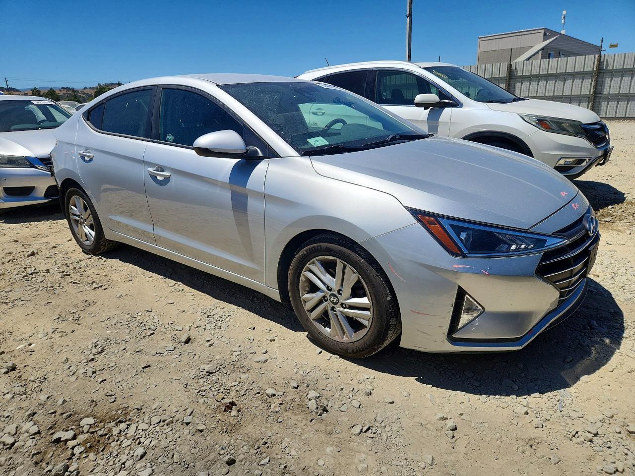 2019 Hyundai Elantra Se - Image 4