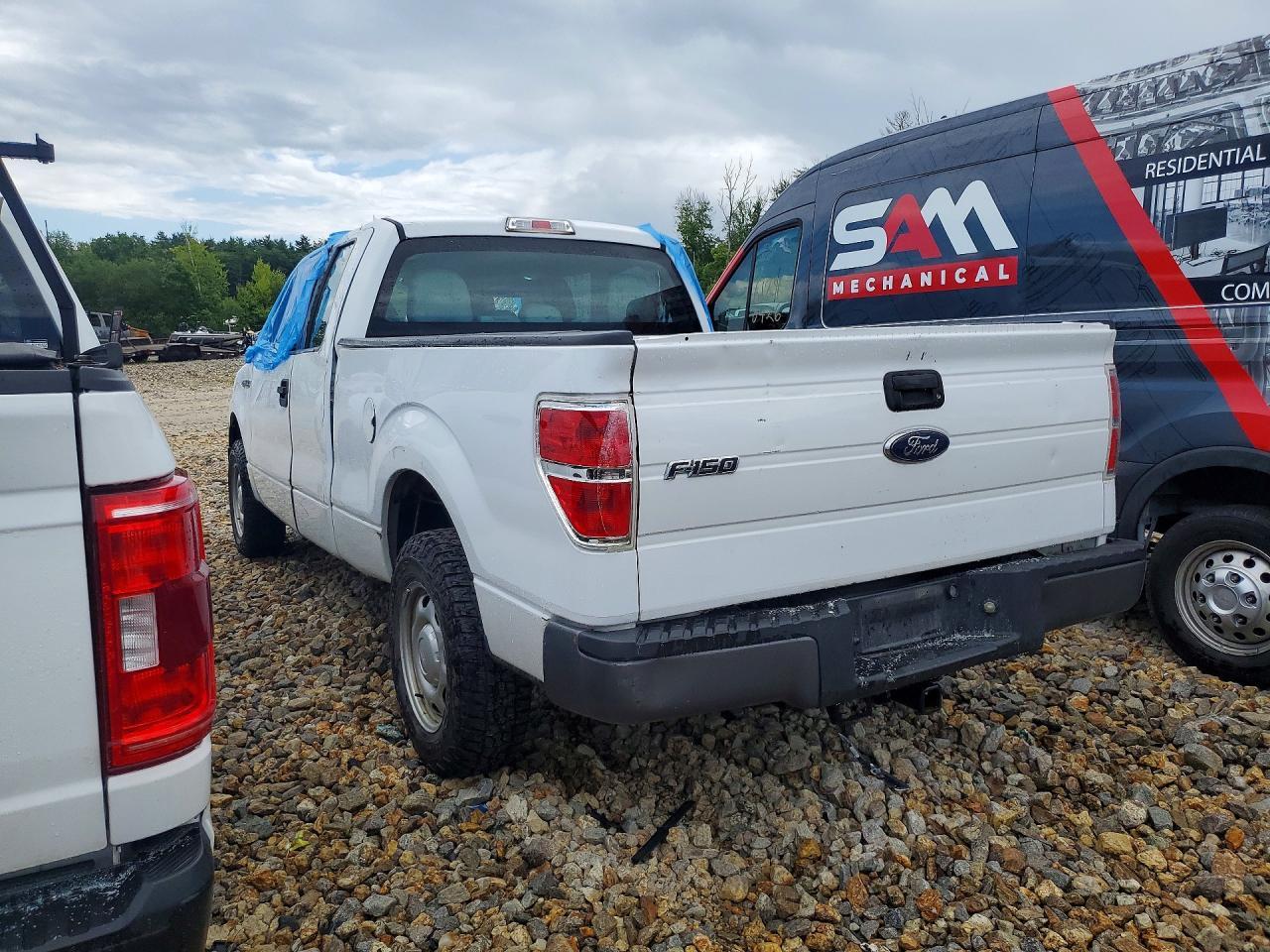2013 Ford F150 Super Cab - Фото 2