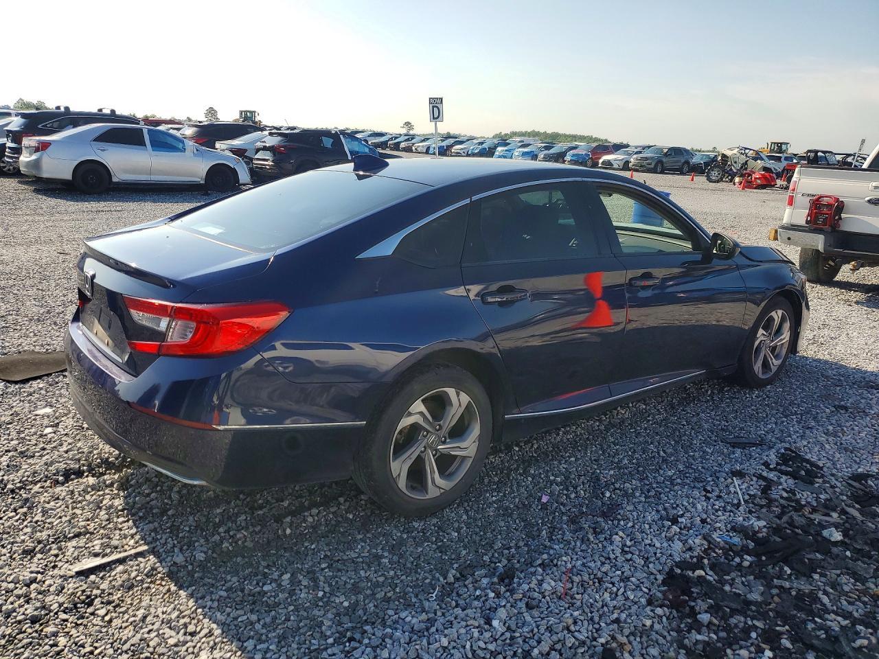 2019 Honda Accord Ex - Image 3