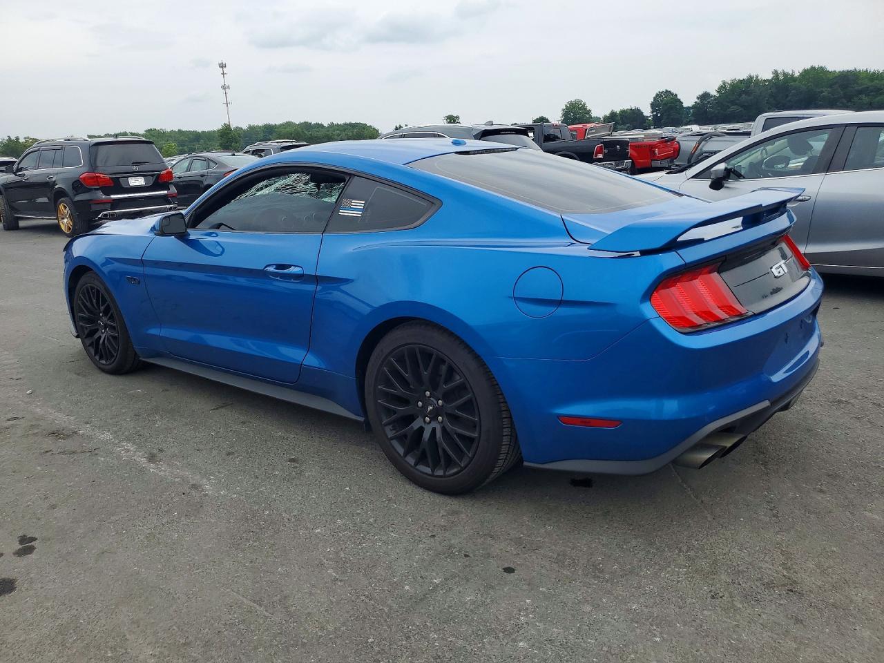 2019 Ford Mustang Gt - Фото 2