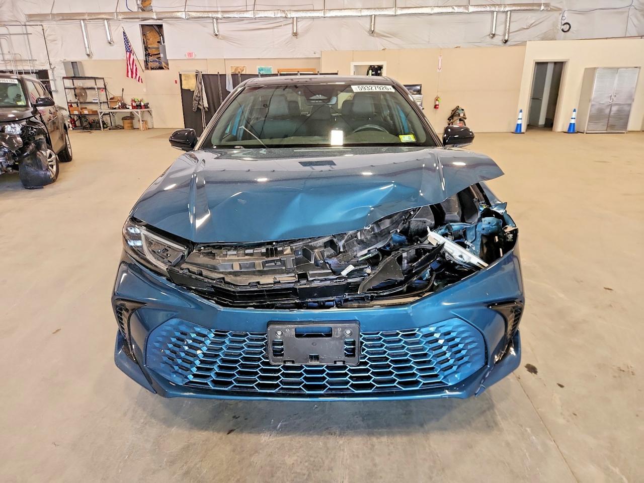 2025 Toyota Camry Xse - Фото 5