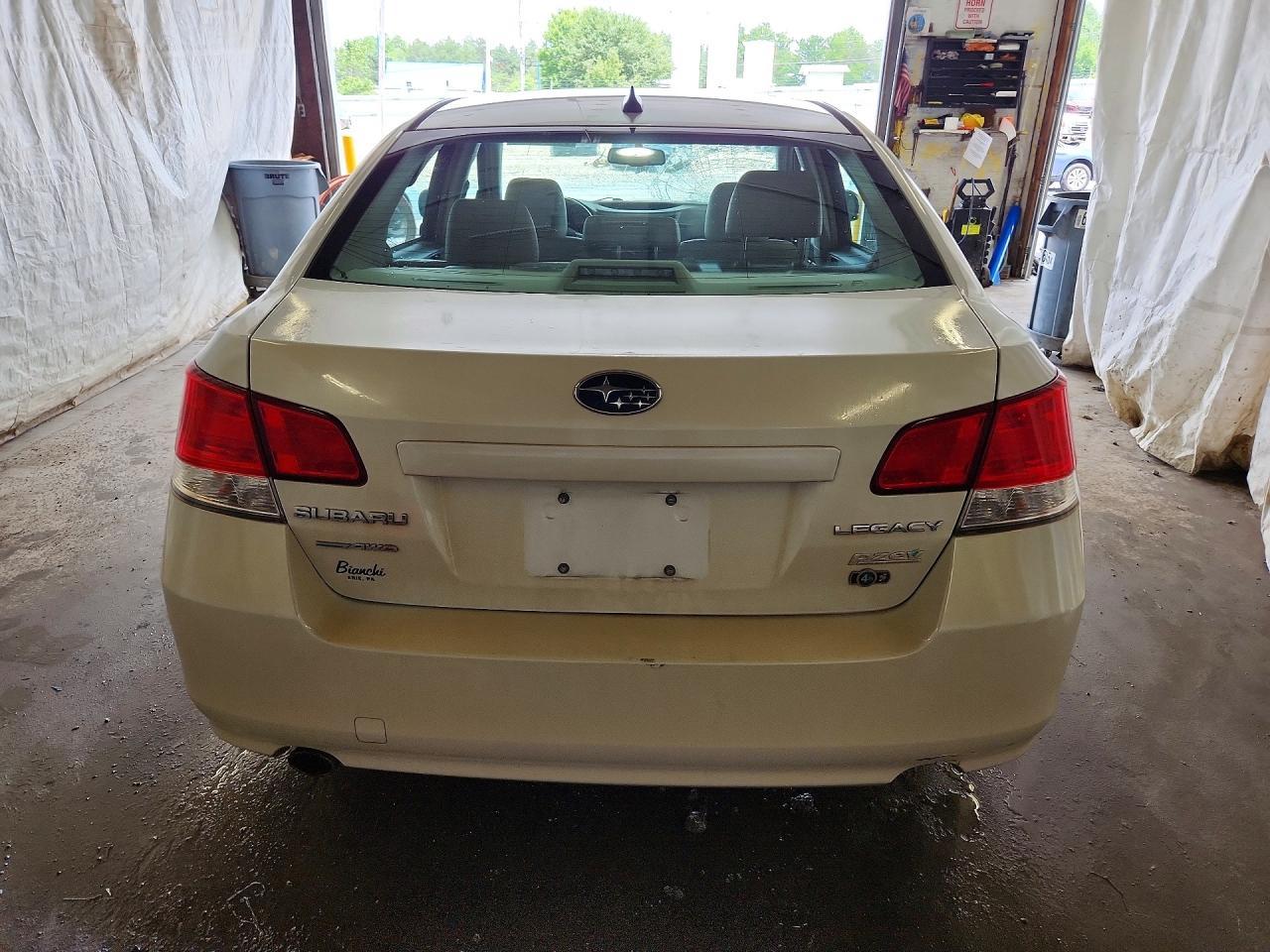 2012 Subaru Legacy 2.5I Limited - Фото 6