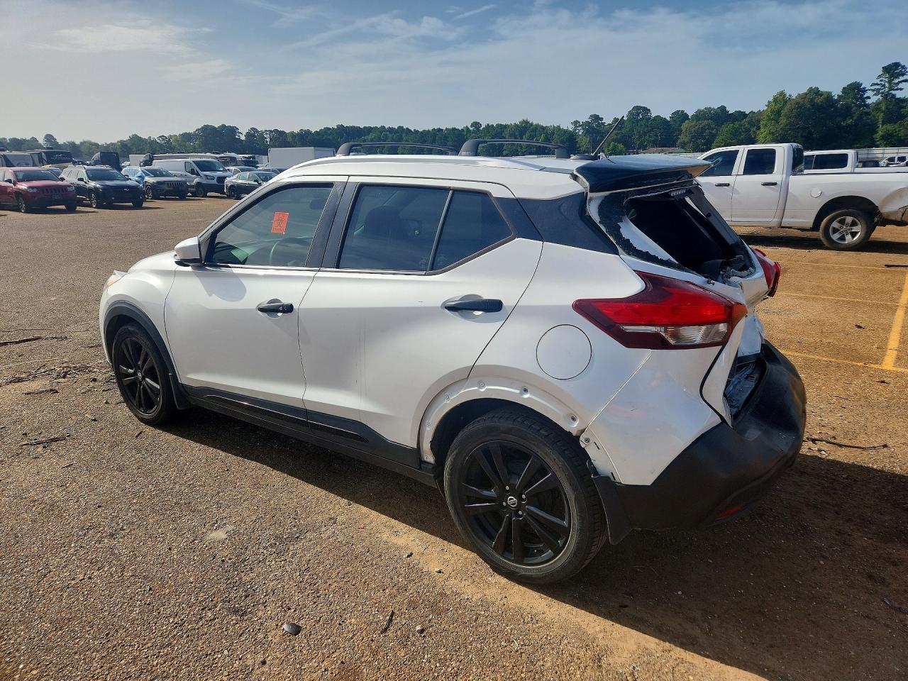 2018 Nissan Kicks Sv - Фото 2
