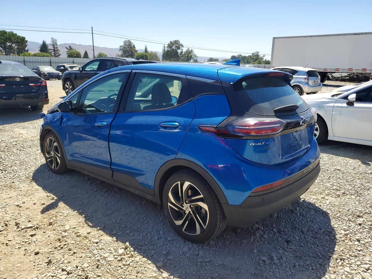 2022 Chevrolet Bolt Ev 2Lt - Фото 2