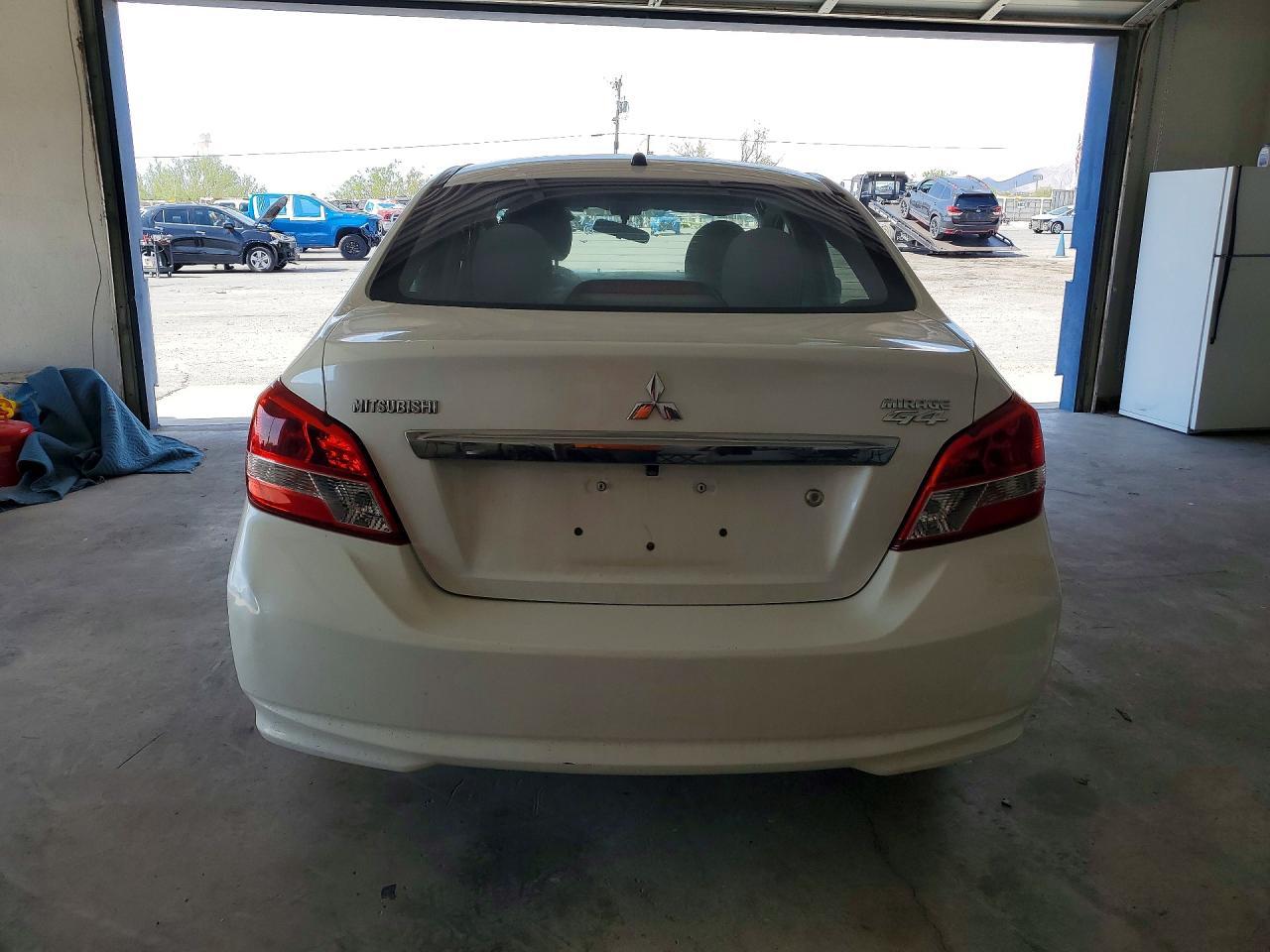2018 Mitsubishi Mirage G4 Es - Image 6