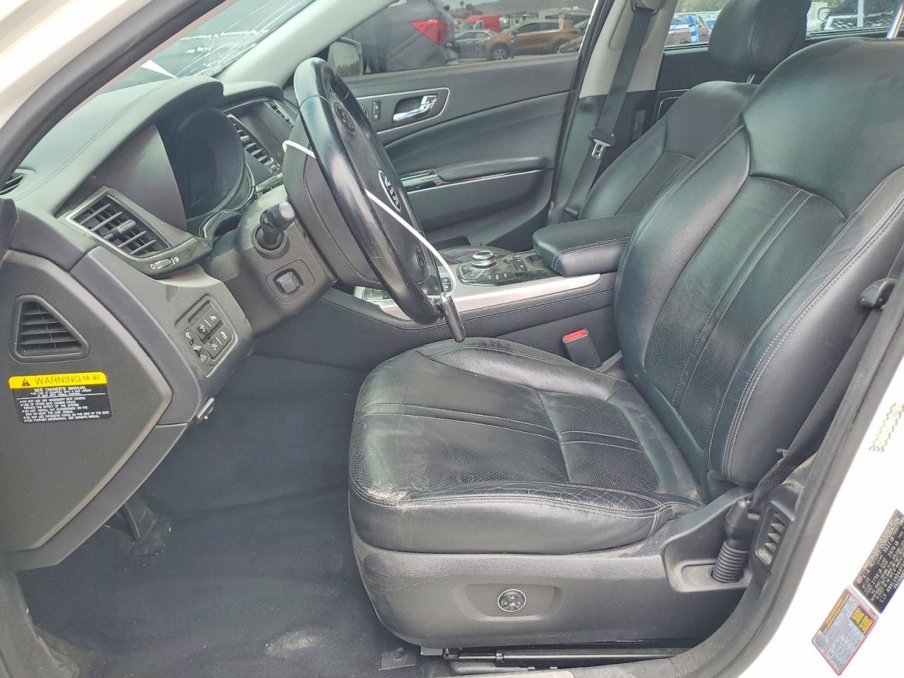 2015 Kia K900 Premium - Image 7