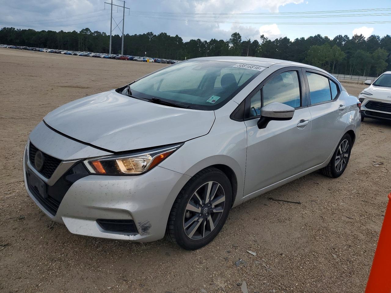 2021 Nissan Versa Sv