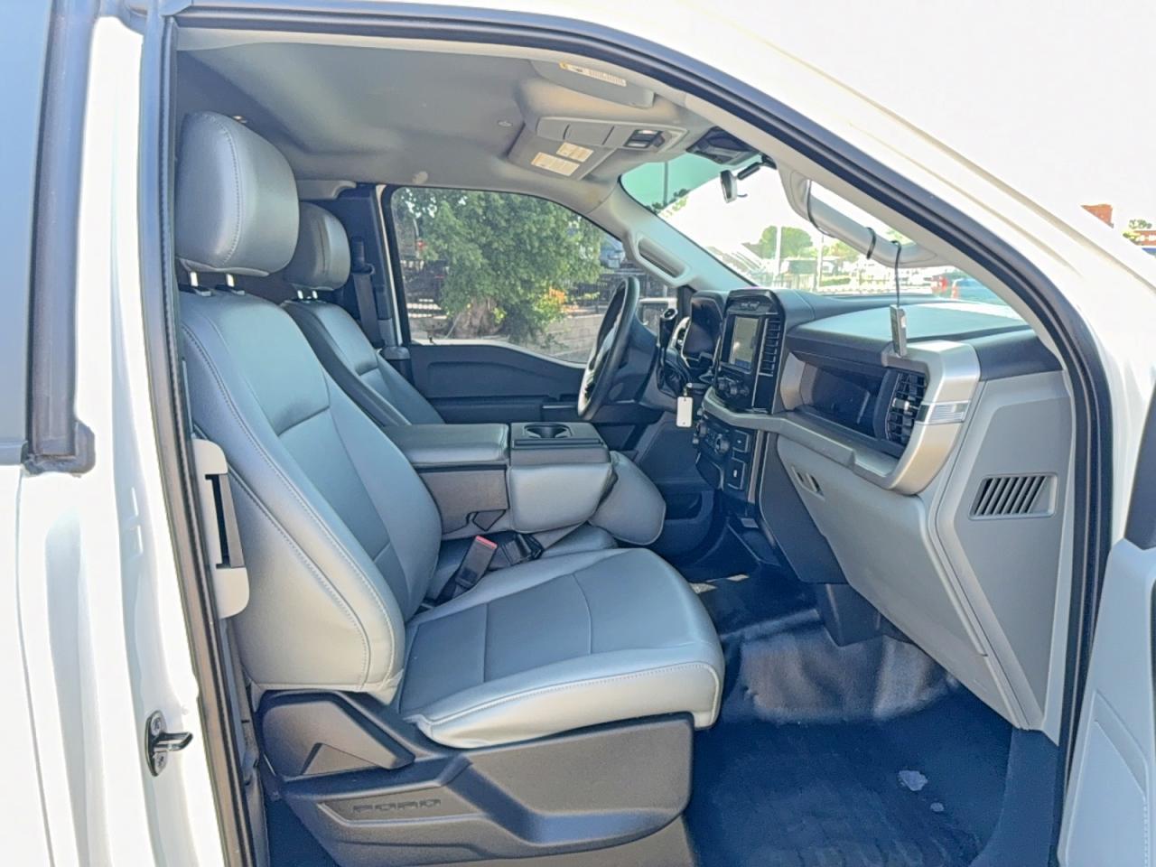 2022 Ford F150 Super Cab - Image 5