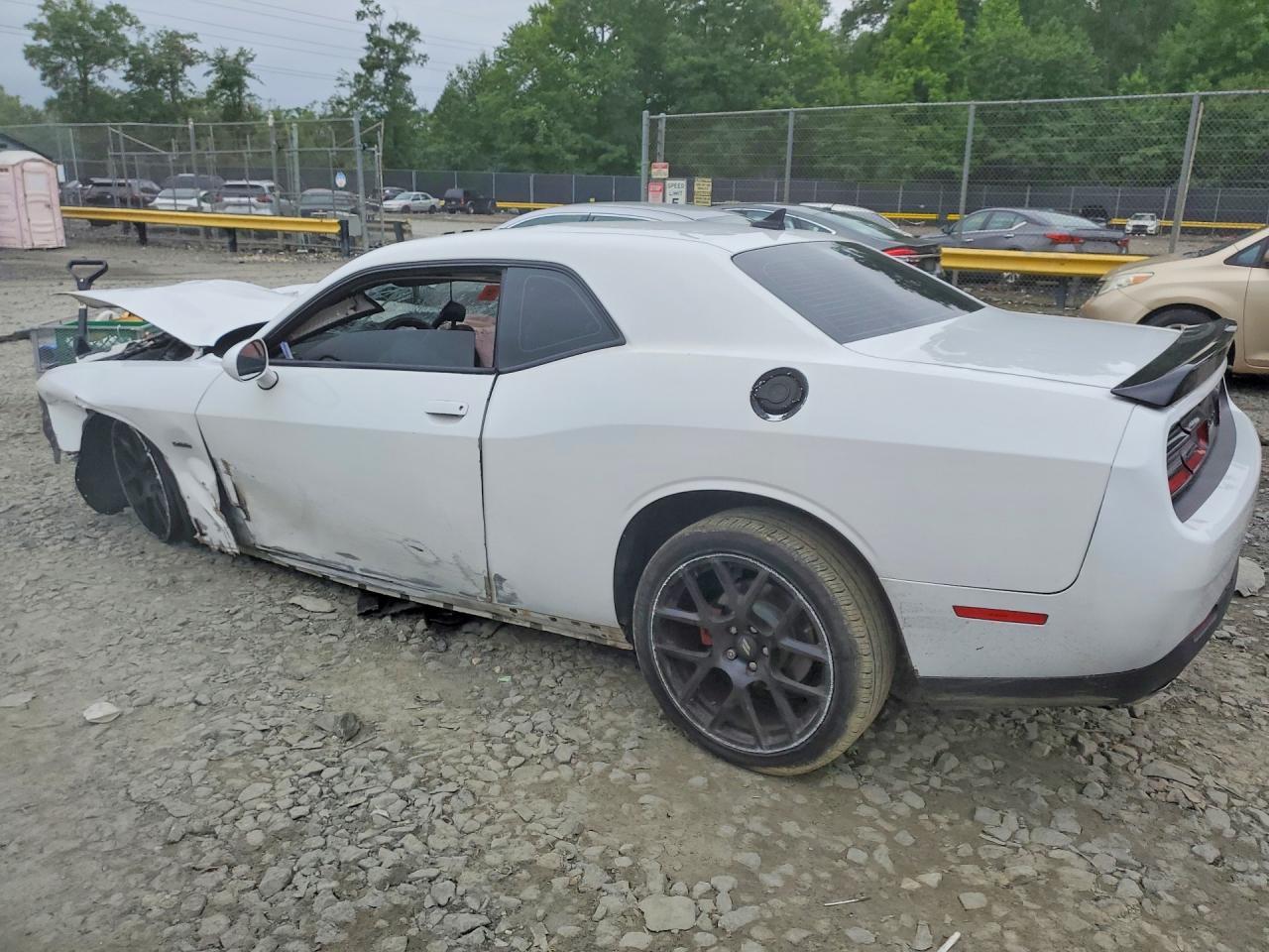2018 Dodge Challenger R/T - Фото 2