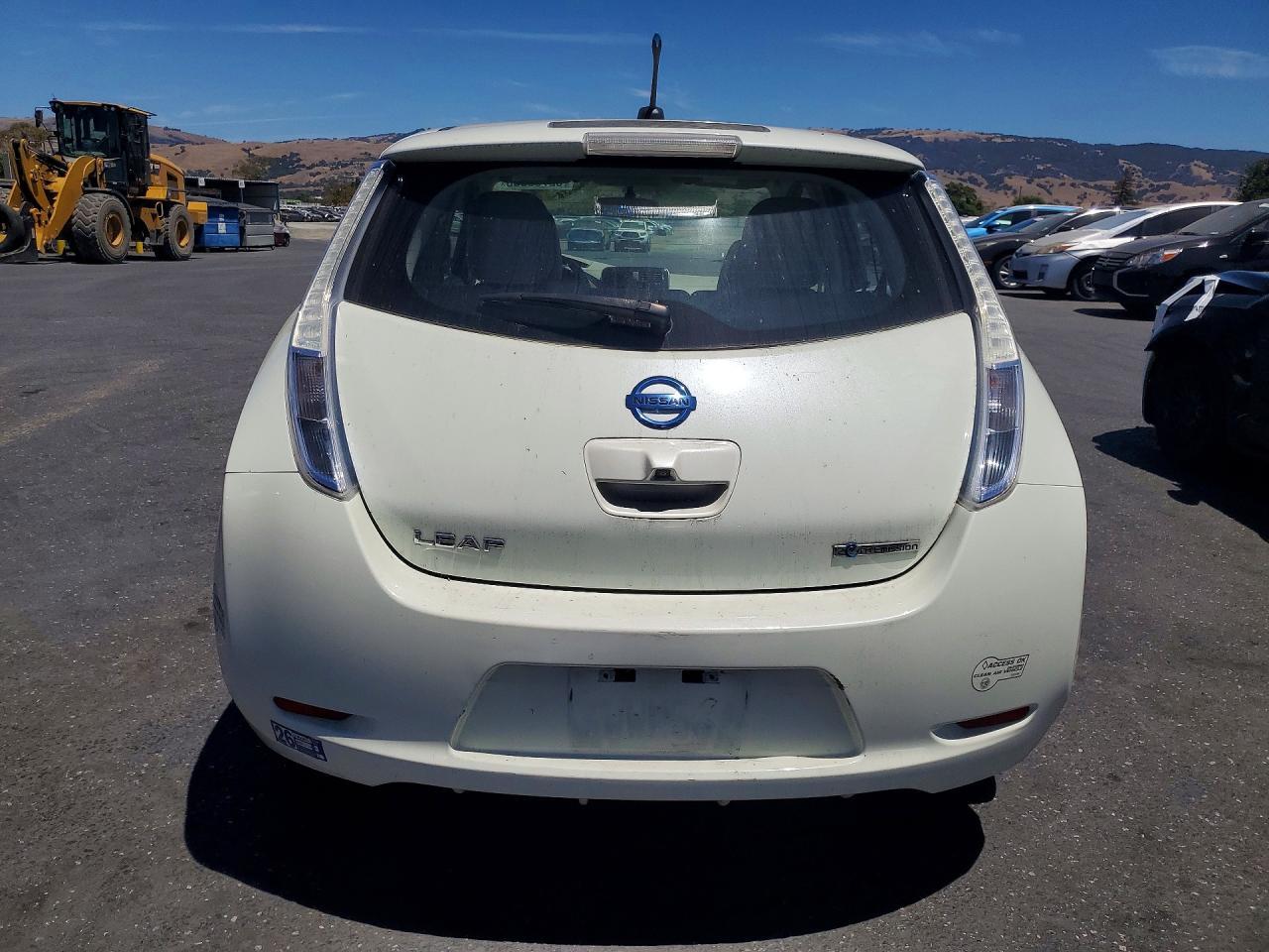 2012 Nissan Leaf Sv - Фото 6