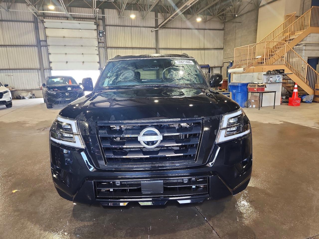 2024 Nissan Armada - Image 5