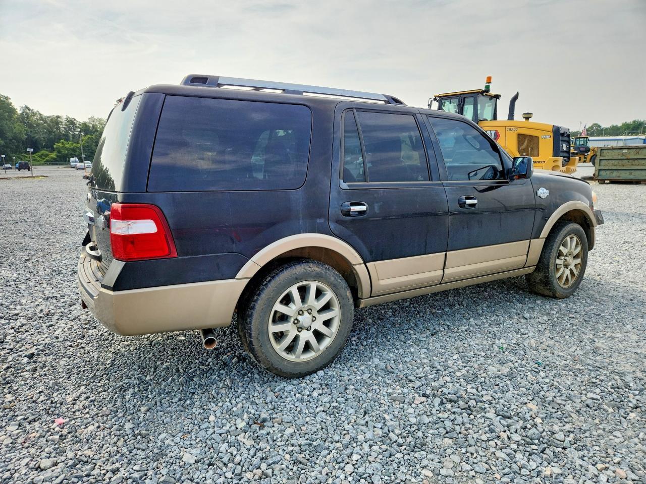 2014 Ford Expedition Xlt - Фото 3