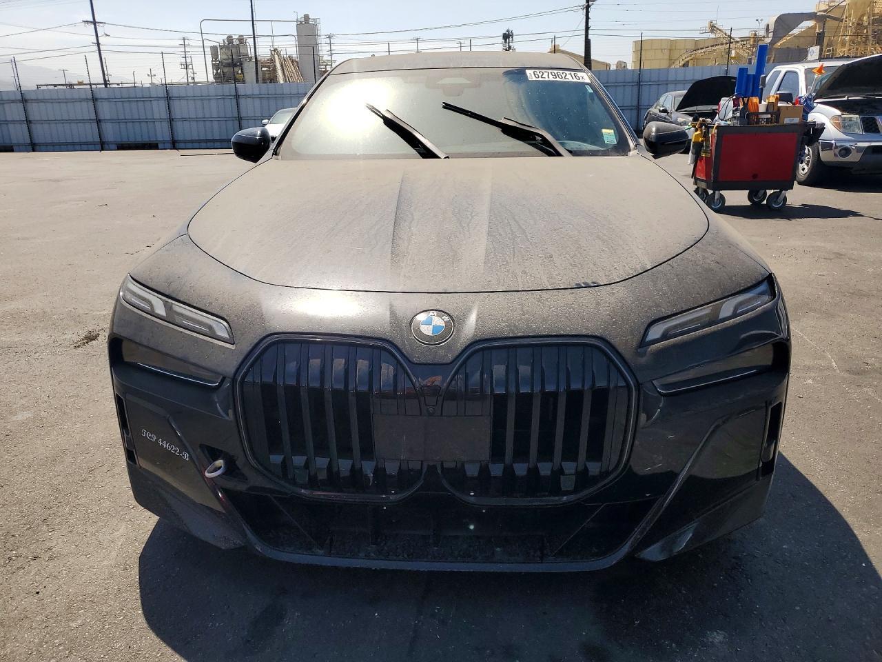 2024 BMW 740 I - Image 5