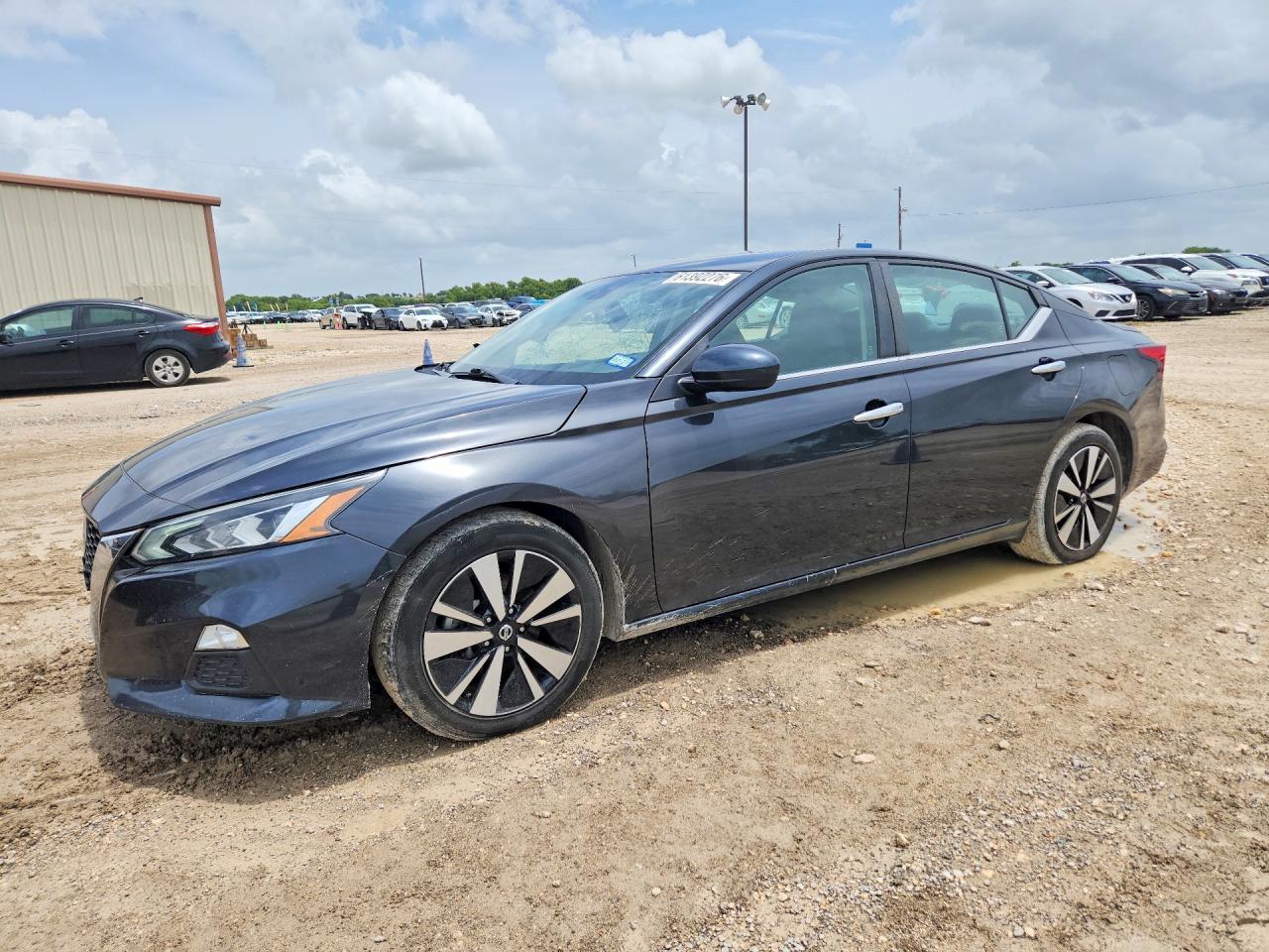 2022 Nissan Altima Sv