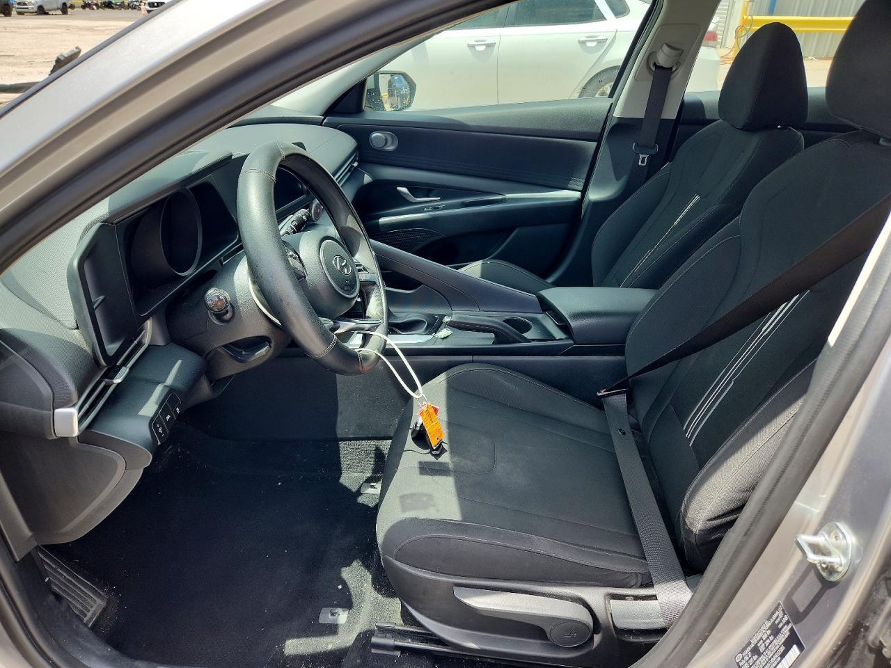 2021 Hyundai Elantra Sel - Image 7