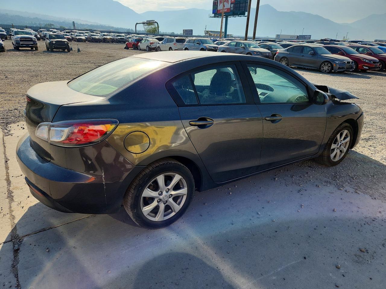 2010 Mazda 3 I - Фото 3