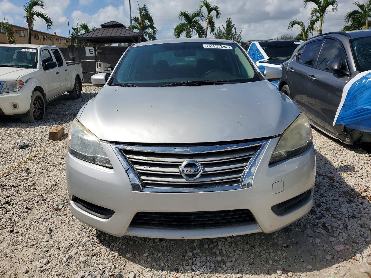2014 Nissan Sentra S - Фото 5