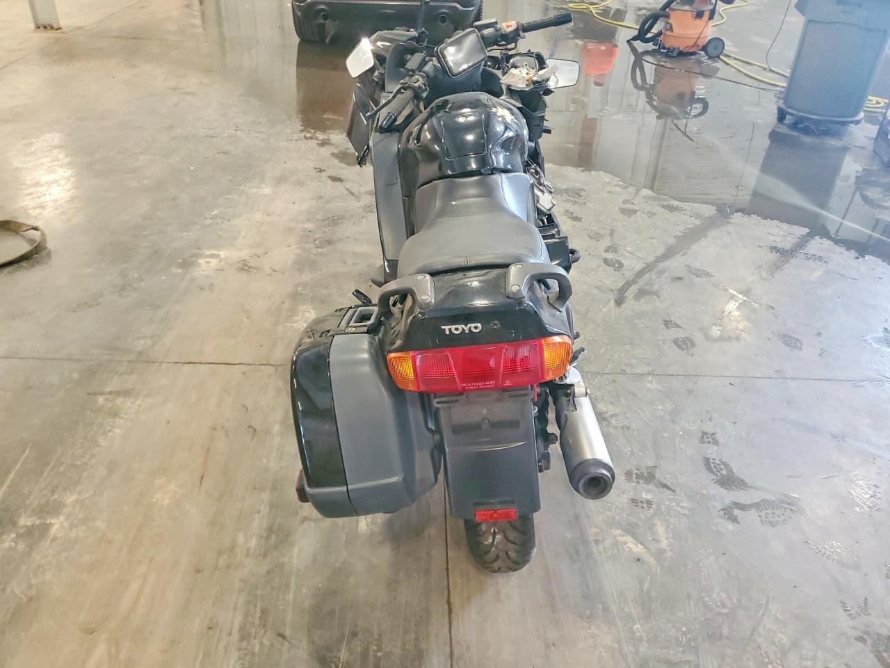 1991 Honda St1100 - Image 4