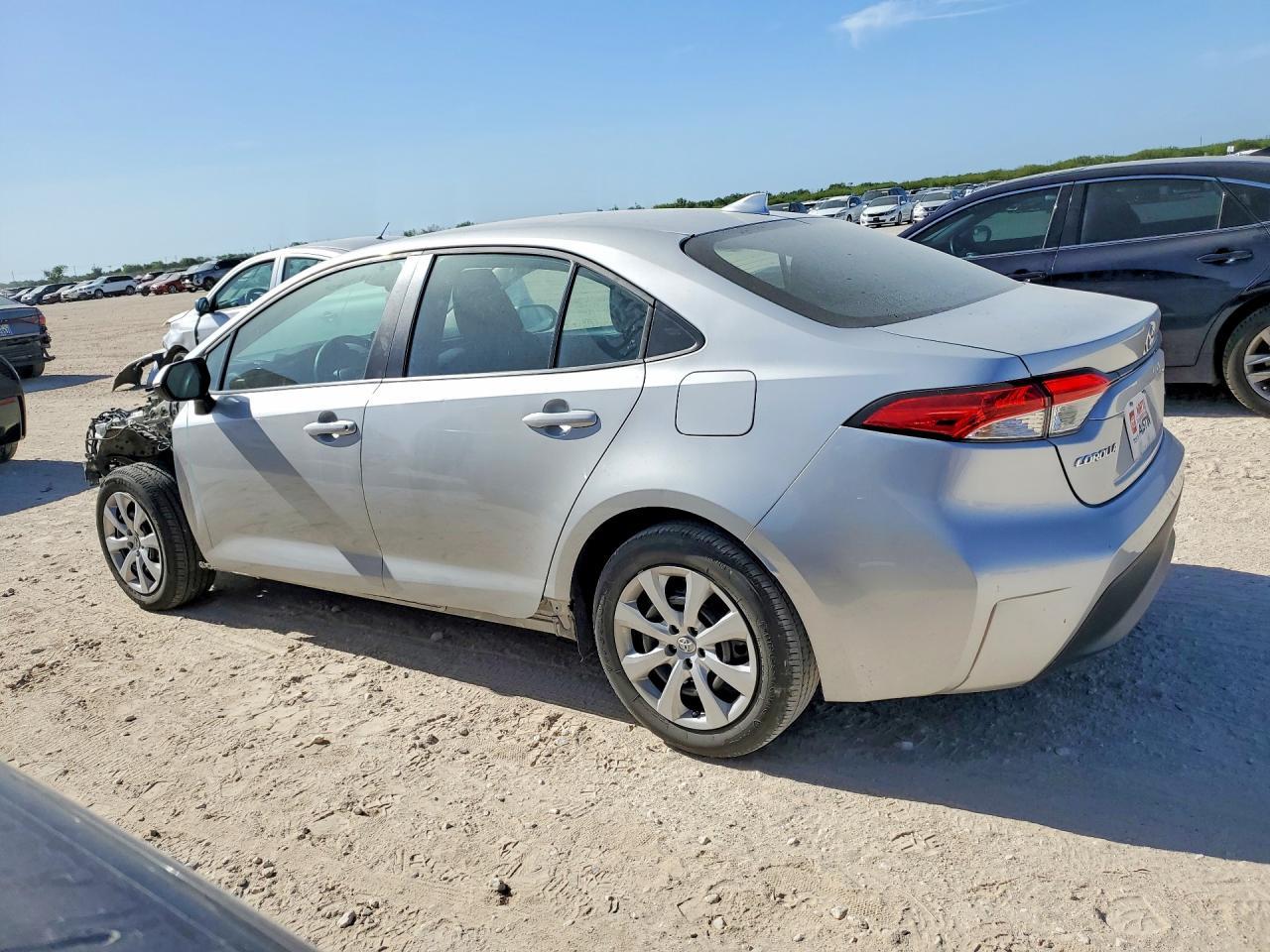 2024 Toyota Corolla Le - Фото 2