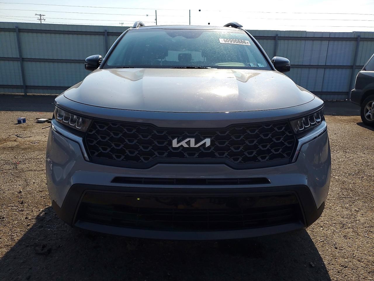2022 Kia Sorento S - Фото 5