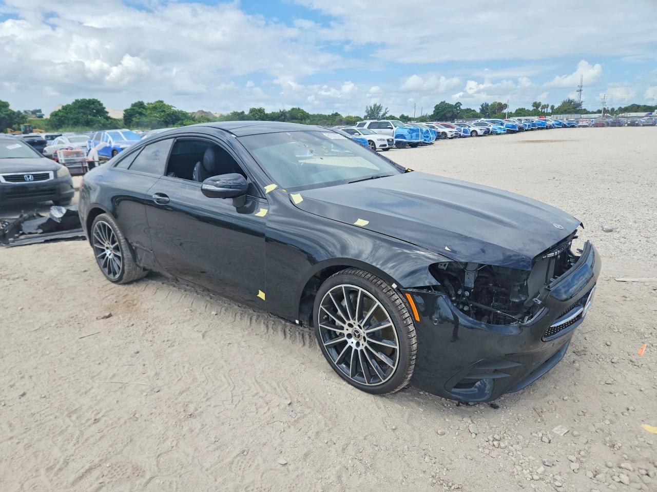 2022 Mercedes-Benz E 450 - Image 4