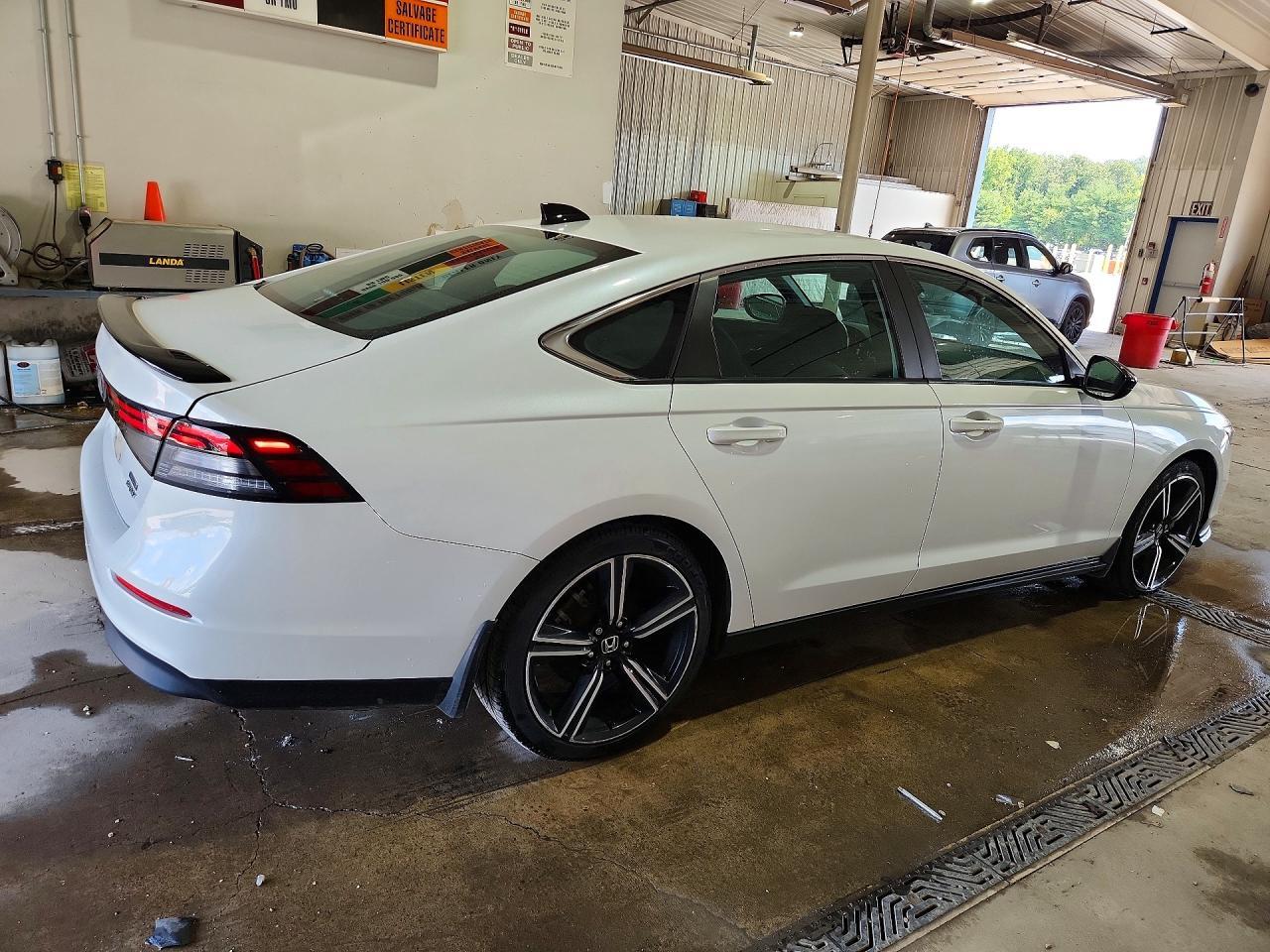 2023 Honda Accord Hybrid Sport - Фото 3