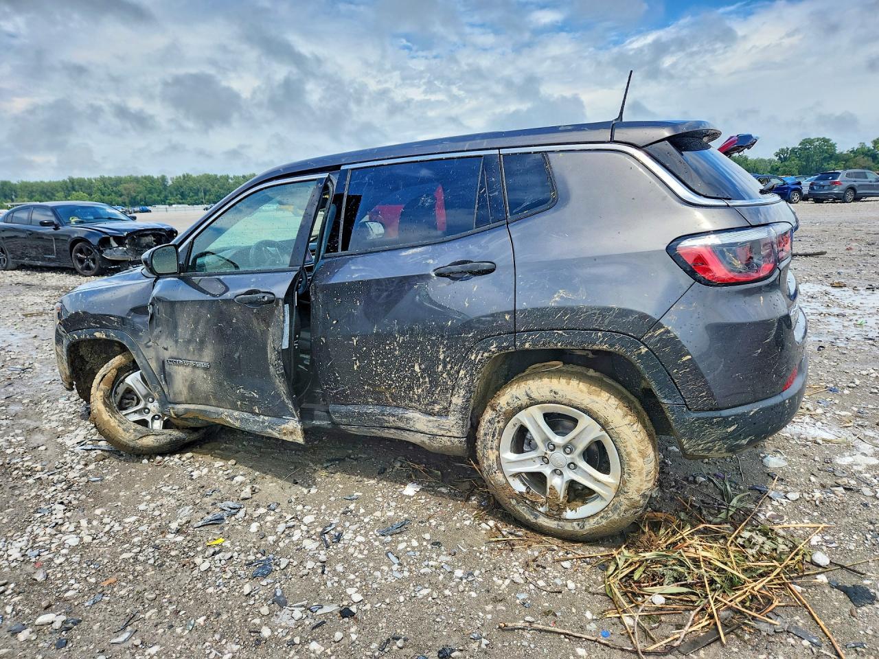2023 Jeep Compass Sport - Фото 2