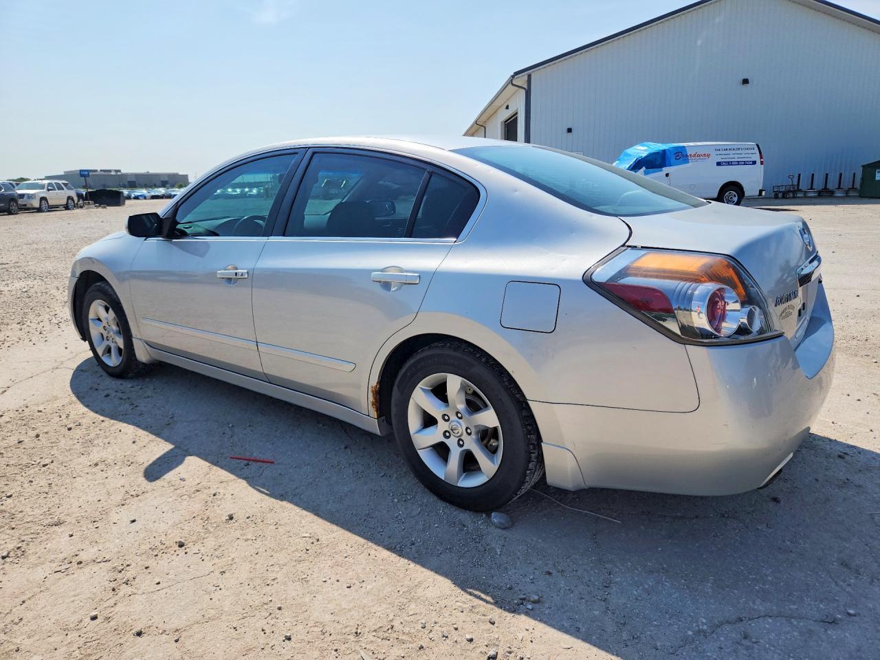 2008 Nissan Altima 2.5 - Image 2
