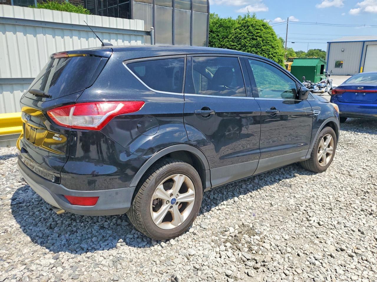 2014 Ford Escape Se - Image 3
