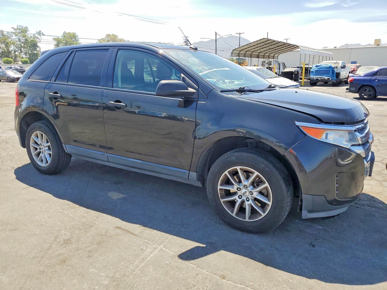 2014 Ford Edge Se - Фото 4