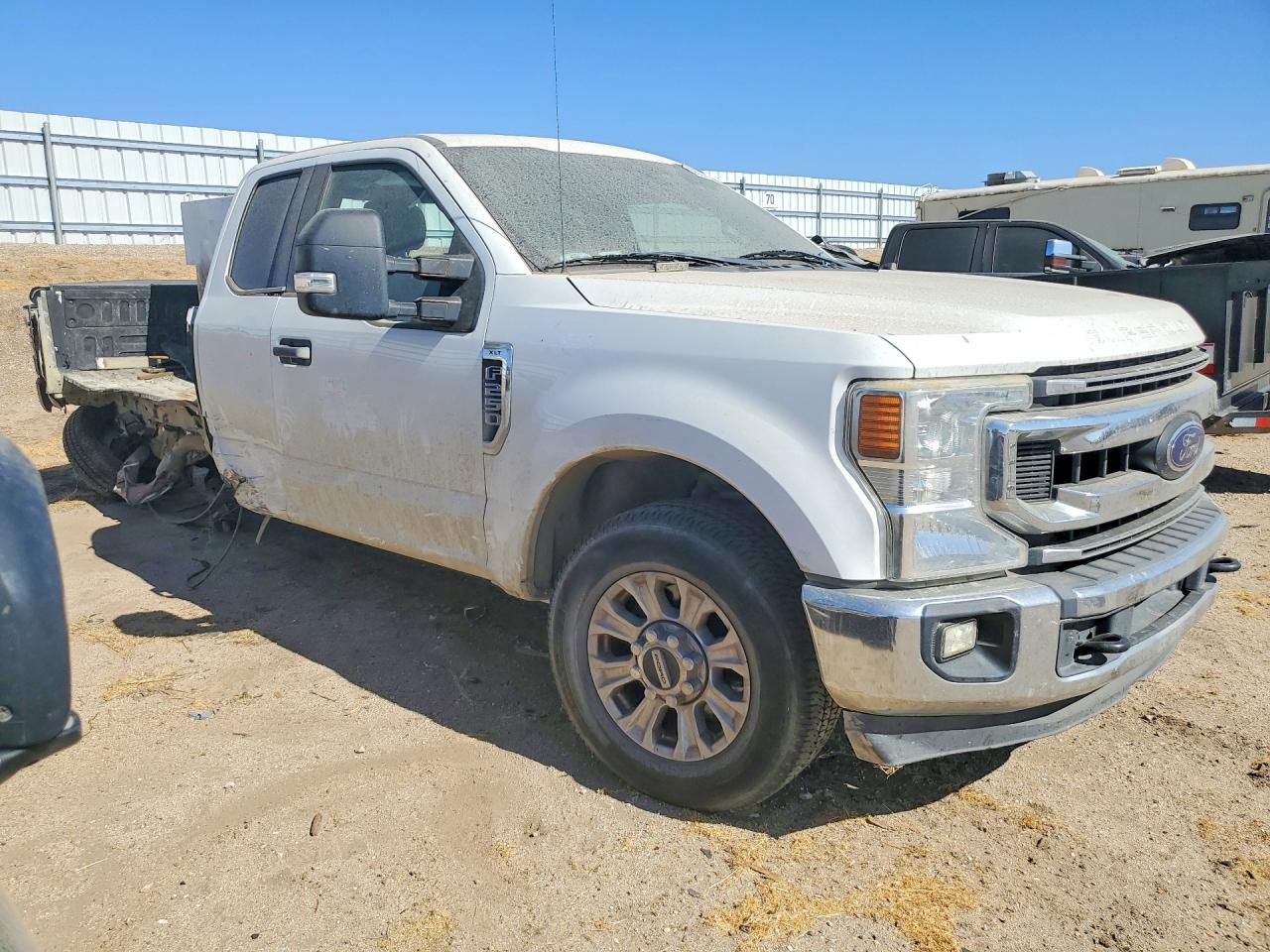 2020 Ford F250 Super Duty - Фото 4