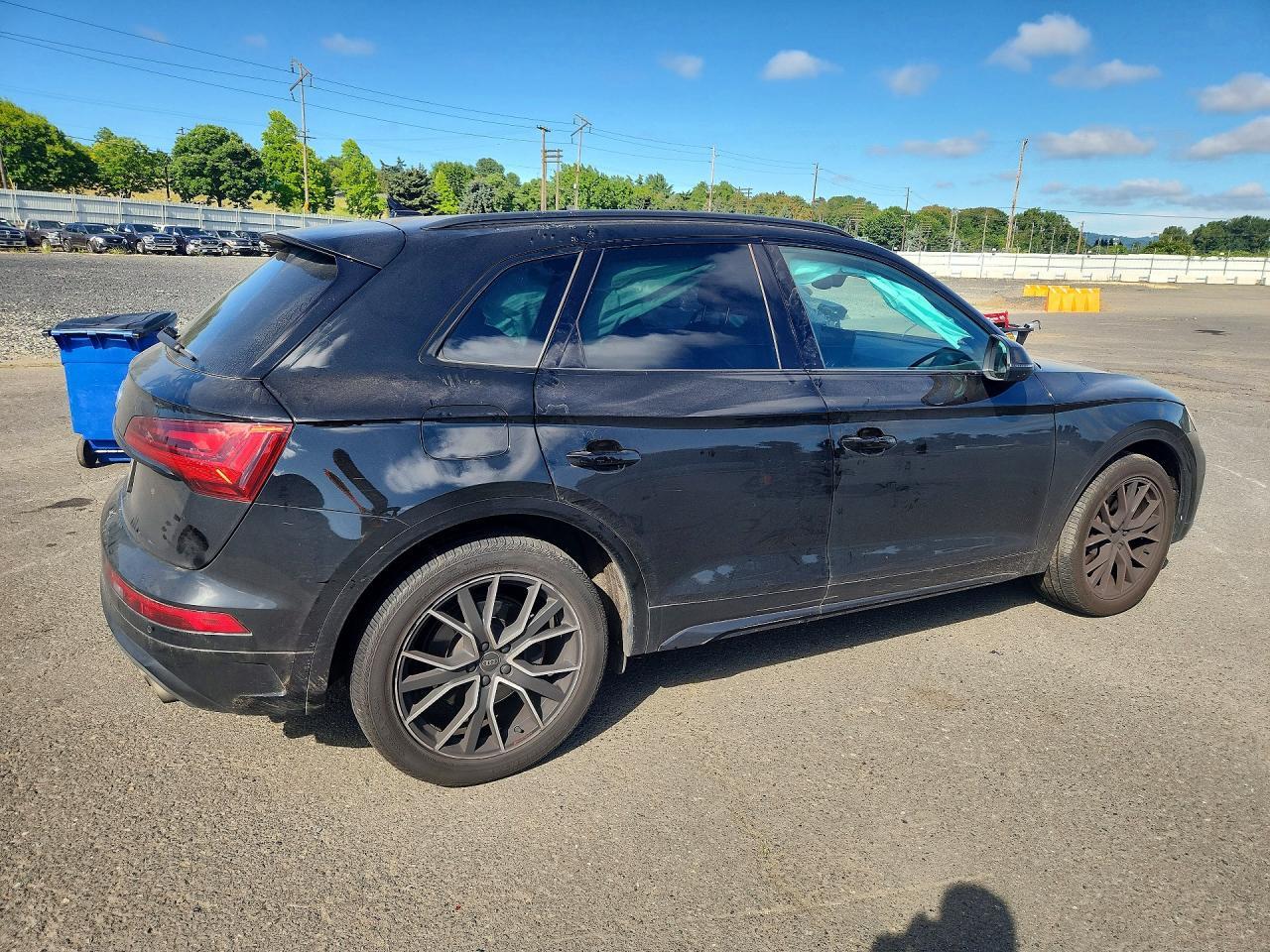 2023 Audi Sq5 Premium Plus - Image 3