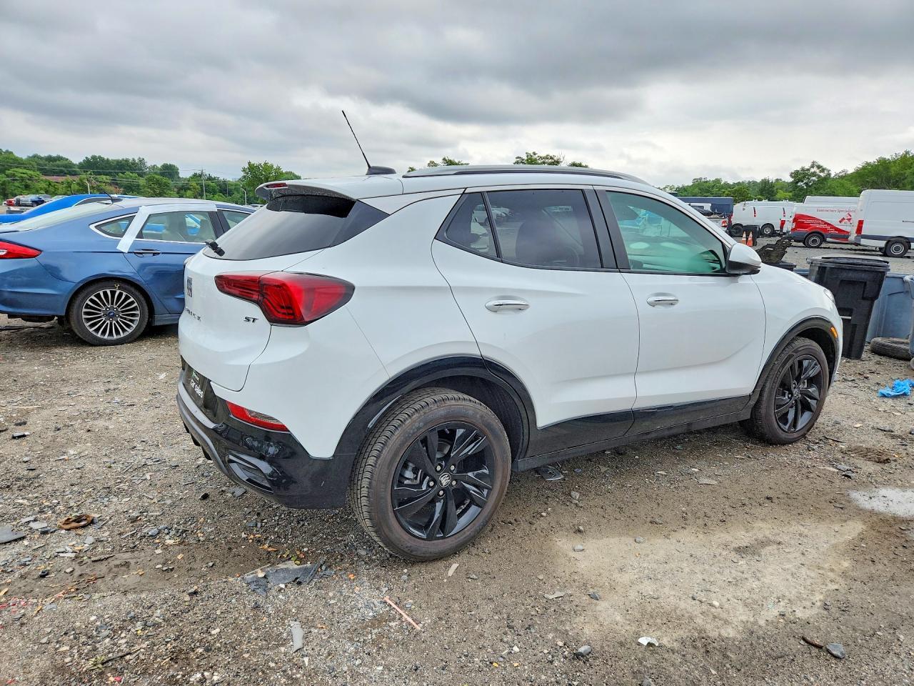 2024 Buick Encore Gx Sport Touring - Image 3