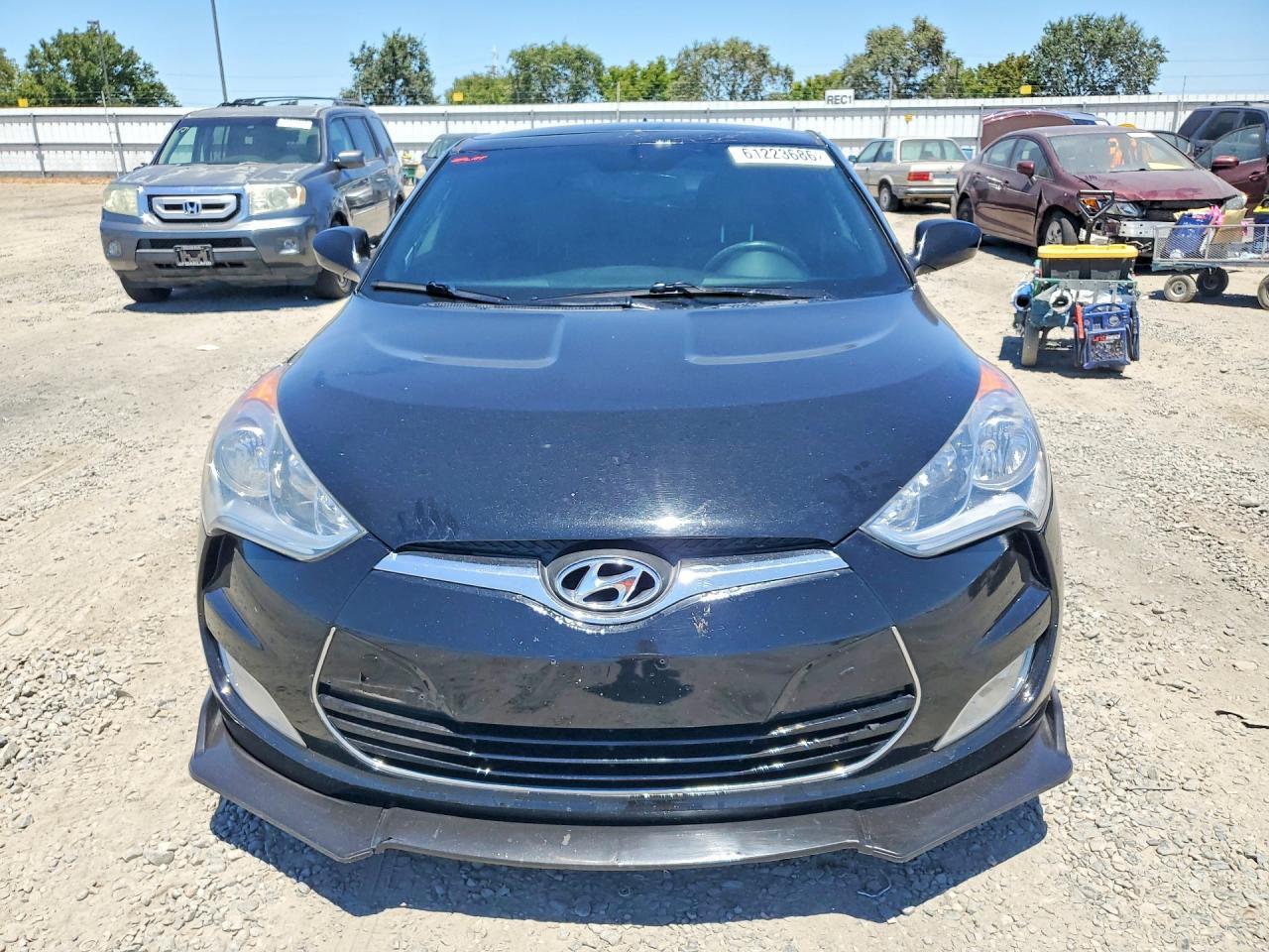 2016 Hyundai Veloster Base - Фото 5