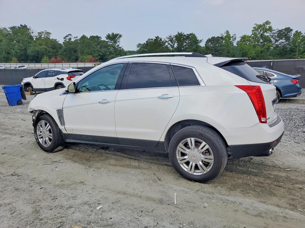 2014 Cadillac Srx Luxury Collection - Image 2